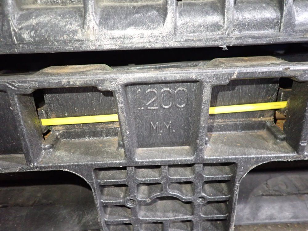 43" X 35" X 33" Collapsible Bulk Container