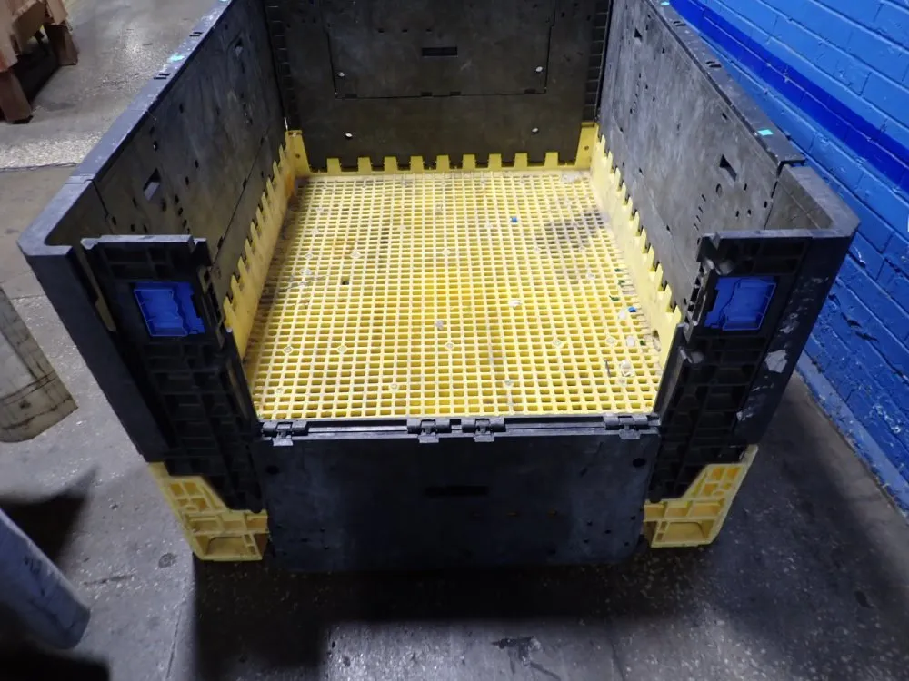 59" X 44" X 28" Collapsible Bulk Container