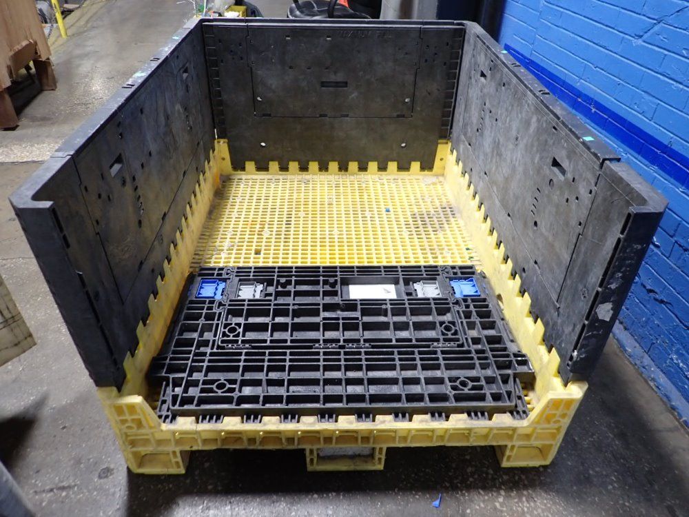 59" X 44" X 28" Collapsible Bulk Container