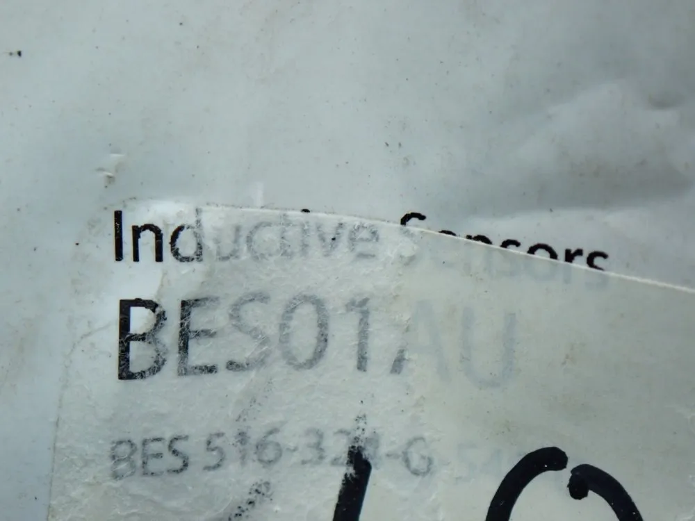 Balluff 2mm Range Inductive Proximity Sensor - Bes01au