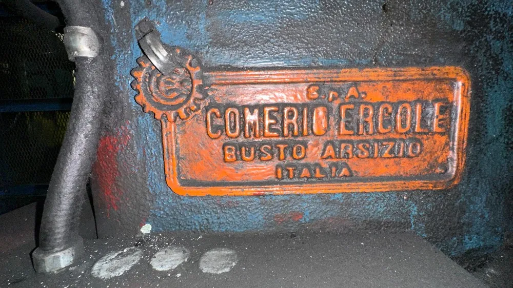 60" Comerio Two Roll Mill, 150hp