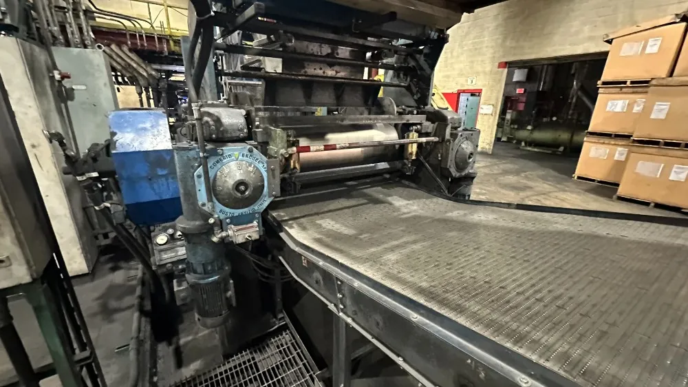 60" Comerio Two Roll Mill, 150hp