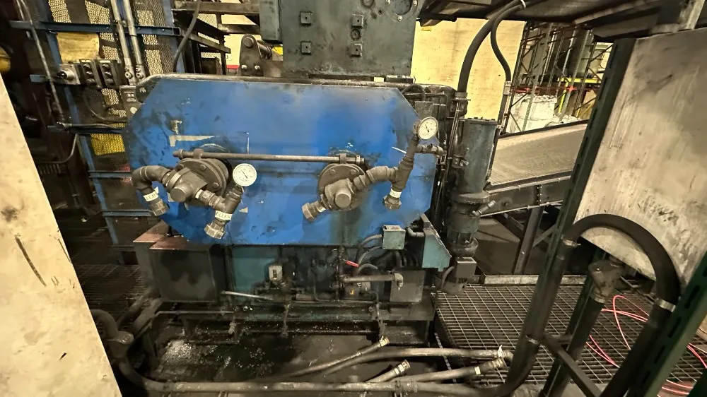 60" Comerio Two Roll Mill, 150hp