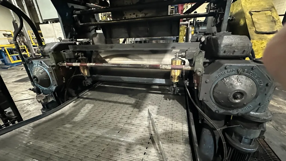 60" Comerio Two Roll Mill, 150hp