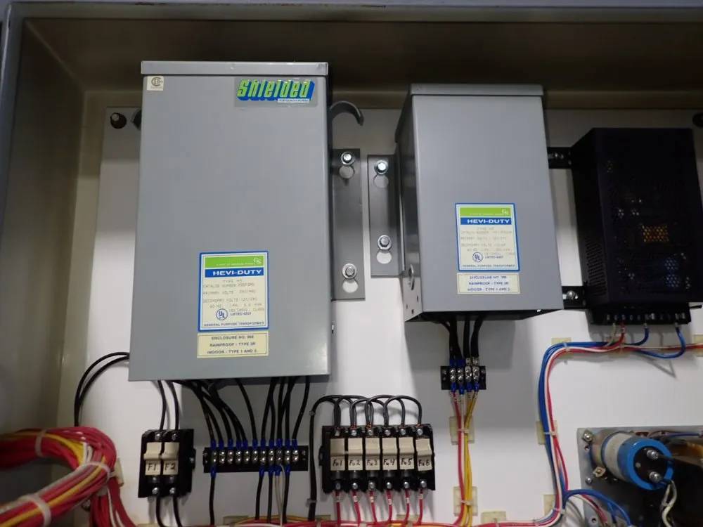 Thermotron Environmental Chamber - S-35c-3-3