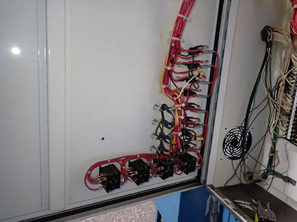 Thermotron Environmental Chamber - S-35c-3-3