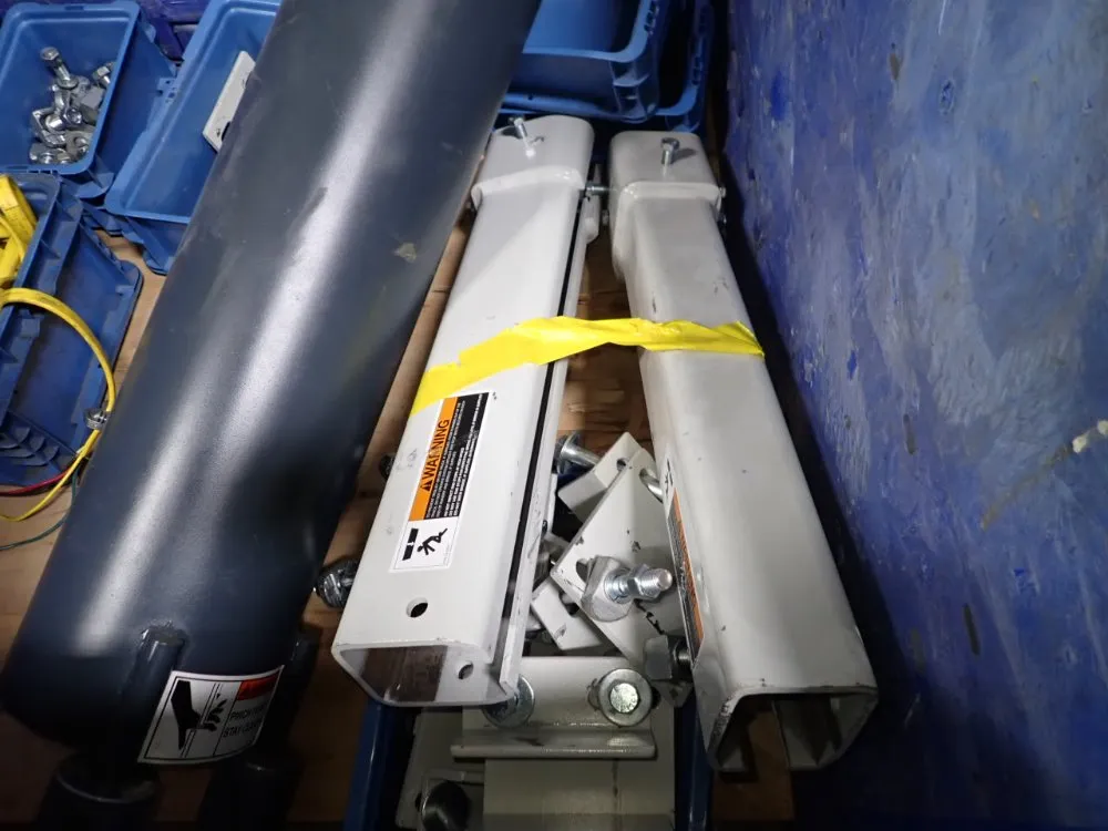 1000 Lbs / 1/8 Ton Crane Systems