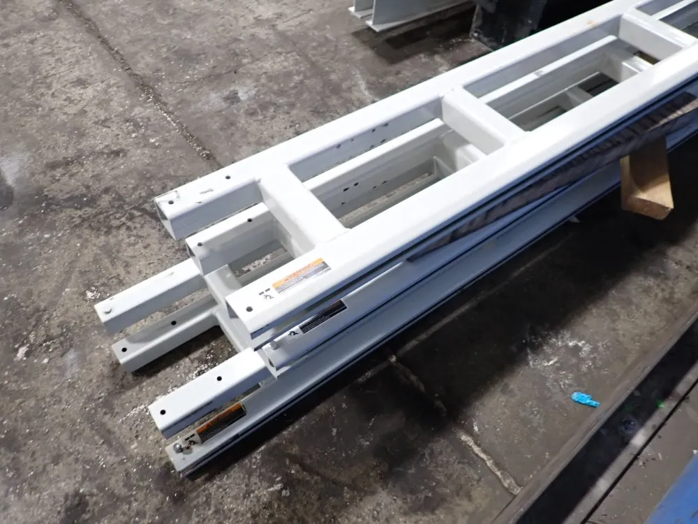 1000 Lbs / 1/8 Ton Crane Systems