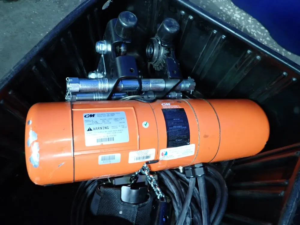Cm 1/8 Ton Chain Hoist - A