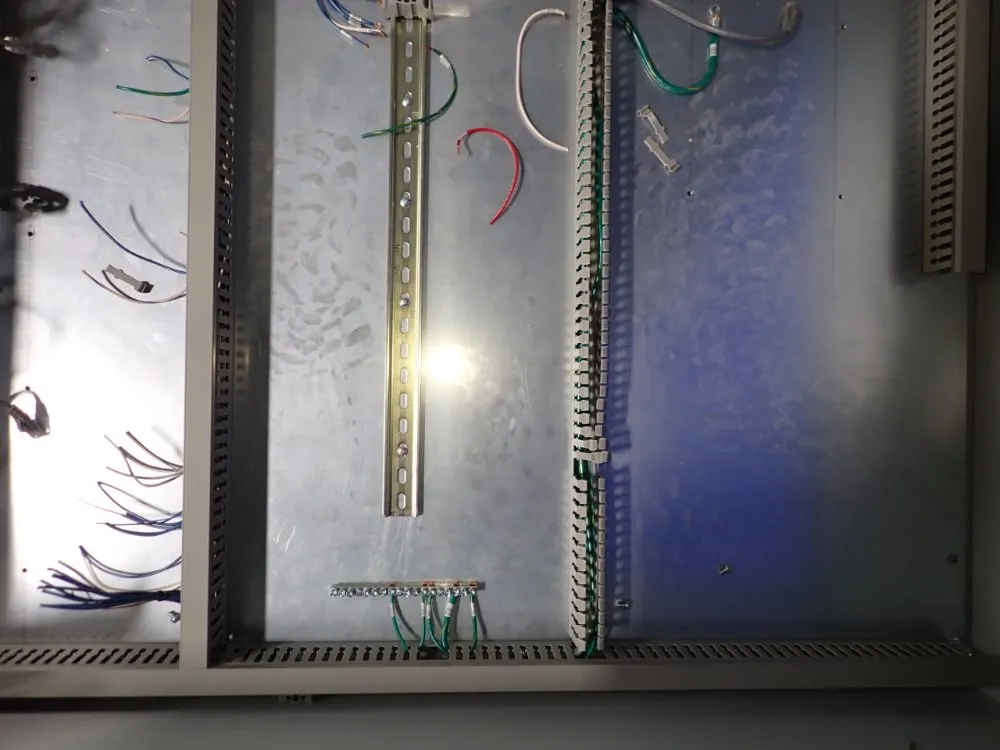 Phoenix Contact Control Cabinet - Bl2 Ppc 7100