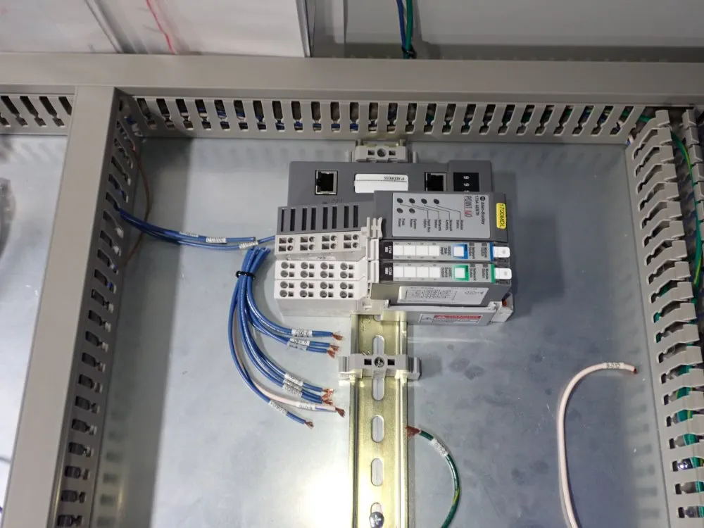 Phoenix Contact Control Cabinet - Bl2 Ppc 7100