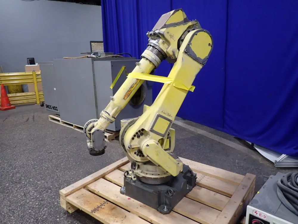 Fanuc Robot - M-710ic