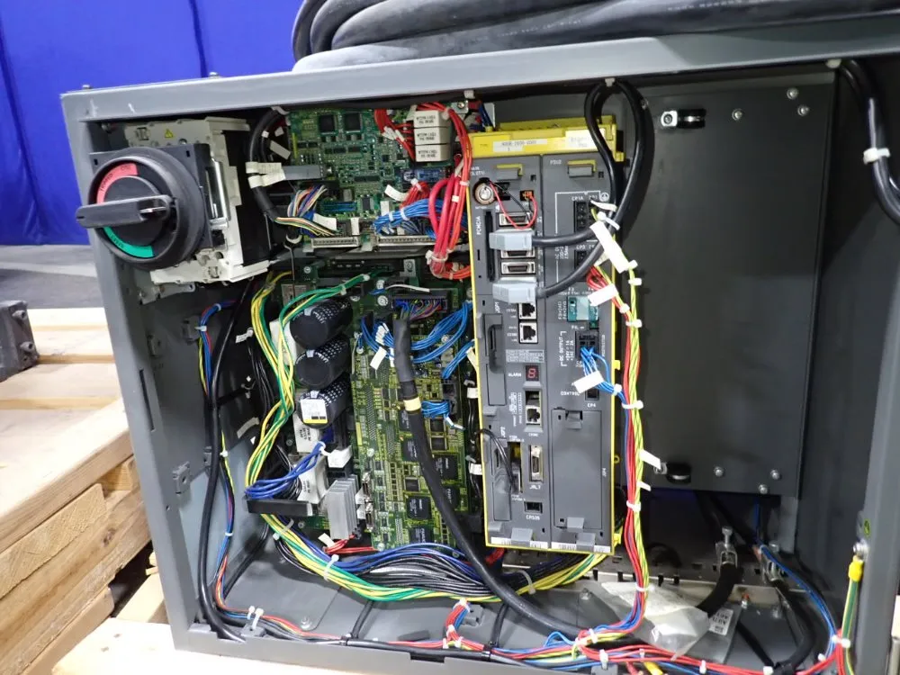 Fanuc Robot - M-710ic