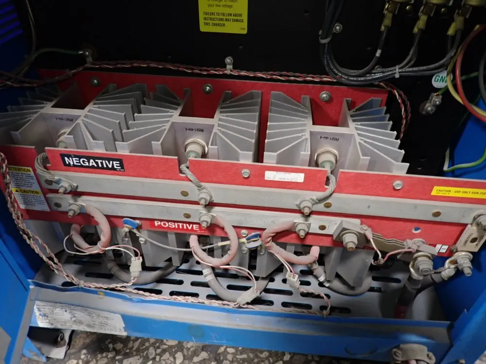 Exide 950 Ah Battery Charger - D3e-18-950