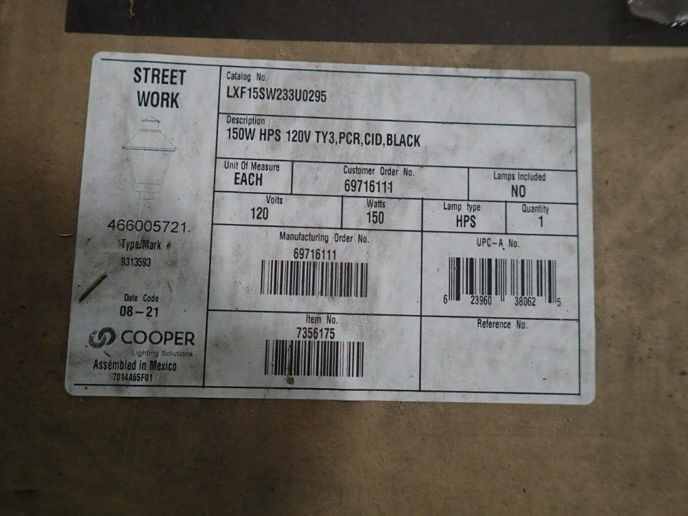 Cooper Lighting Solutions Exterior Light Fixture - Lxf1ssw233uo295