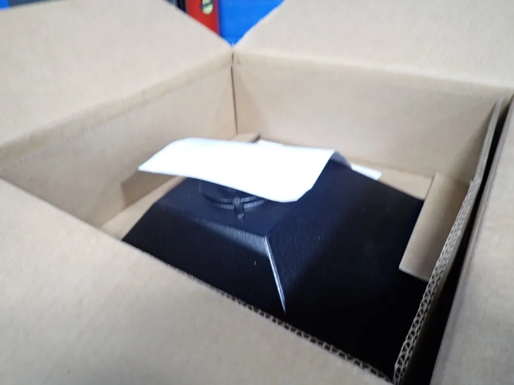 Cooper Lighting Solutions Exterior Light Fixture - Lxf1ssw233uo295