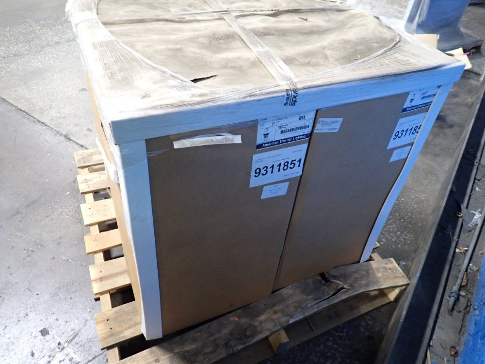 American Electric Lighting Exterior Light Fixture - Avp075rn120r2ayppd25658