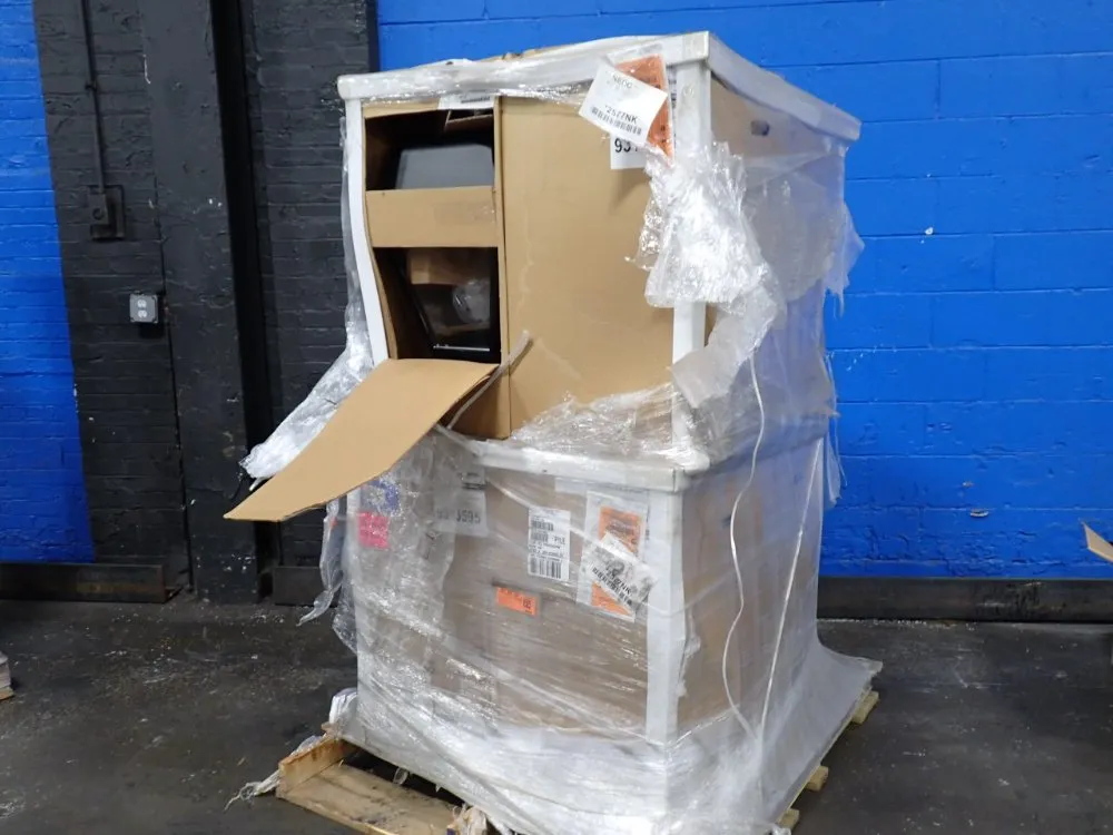 American Electric Lighting Exterior Light Fixture - Aup15srn120r3ayvxnlldrrfd294205