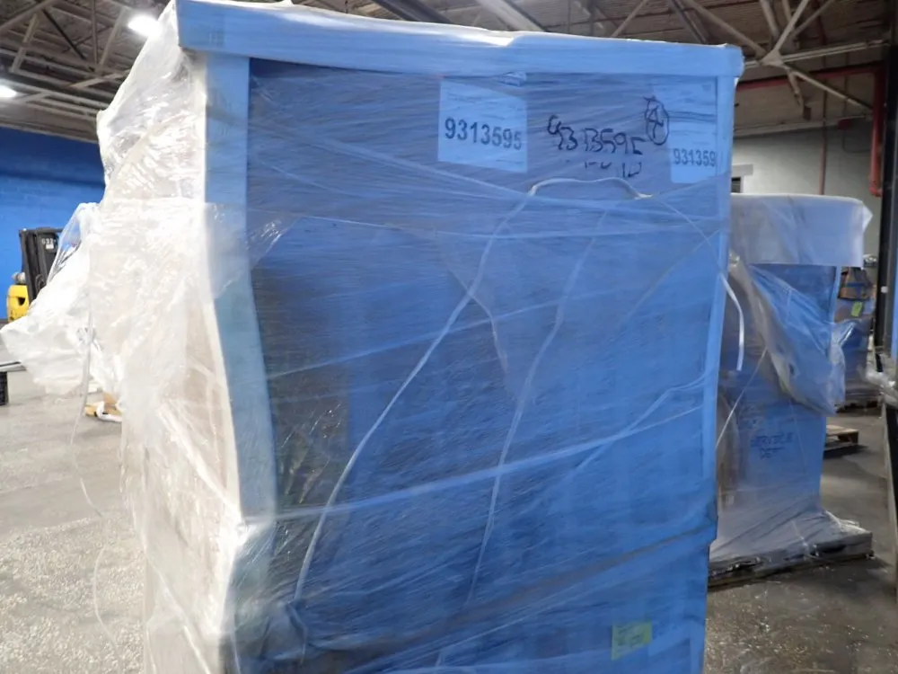 American Electric Lighting Exterior Light Fixture - Aup15srn120r3ayvxnlldrrfd294205