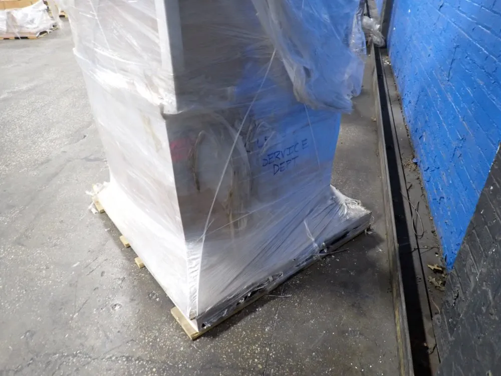 Luminare Exterior Light Fixture - Avp075xh120r3aymxnlldrrfd252675