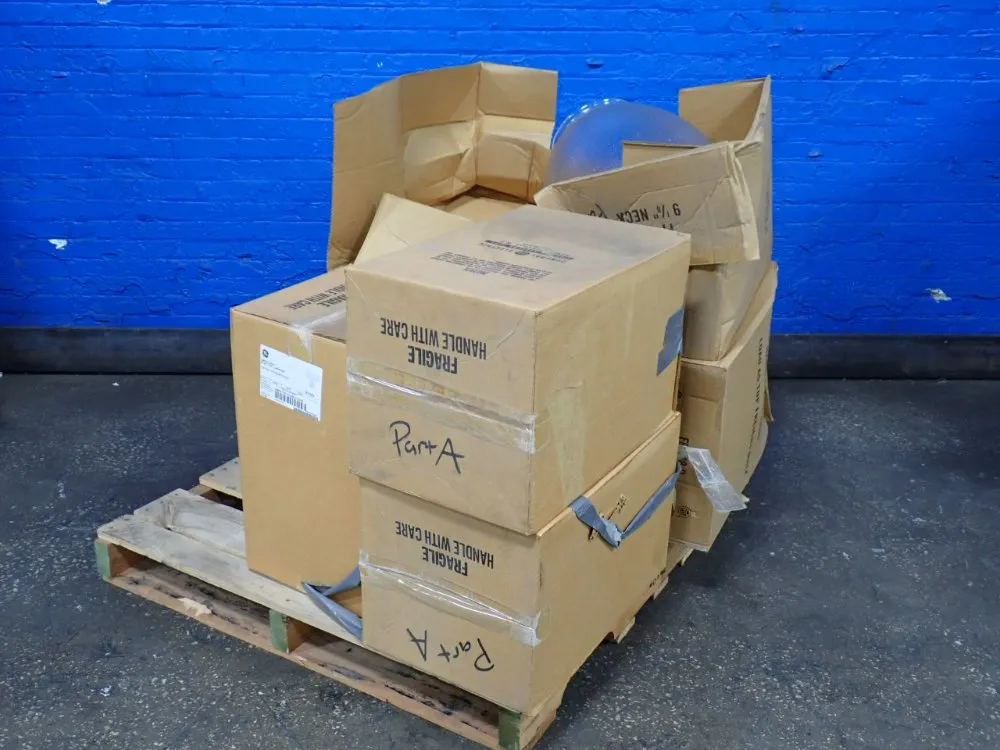 General Electric Exterior Light Fixture