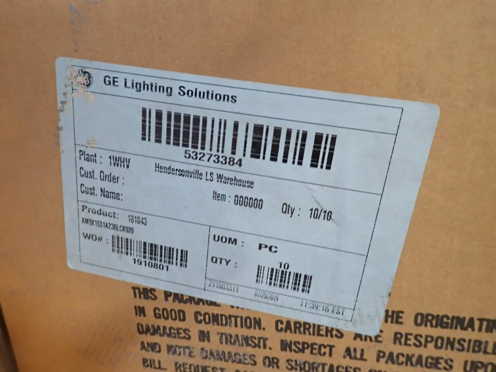 General Electric Exterior Light Fixture