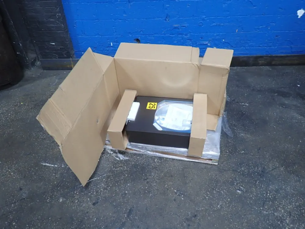 Cooper Lighting Exterior Light Fixture - Tru25sww3fu0149