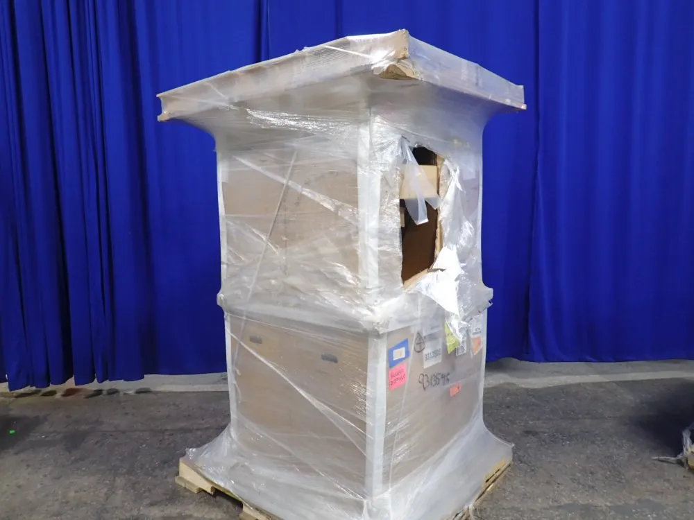 American Electric Lighting Exterior Light Fixture - Avp15srn120r3ayvxnlldrrfd294205