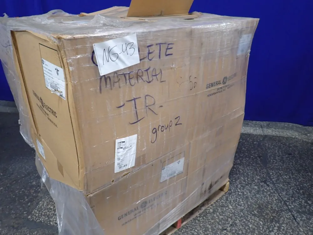 General Electric Exterior Light Fixture - P17m0751a2amnbgr002