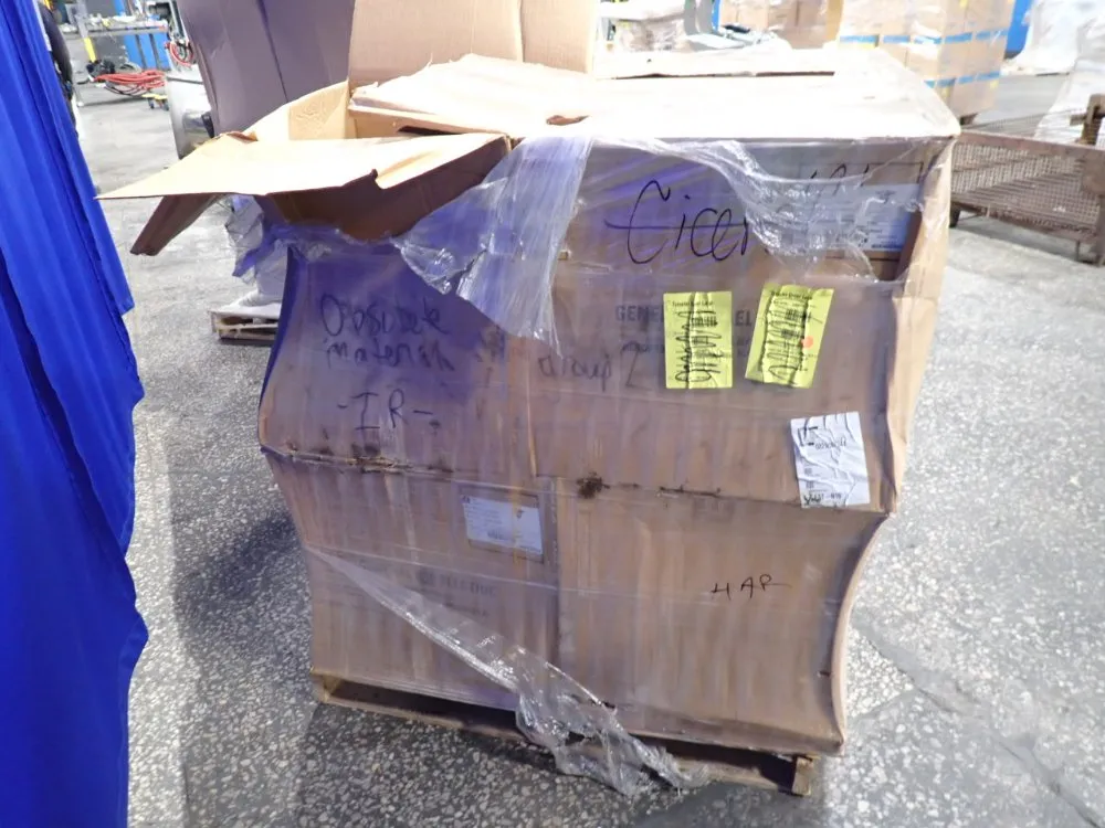 General Electric Exterior Light Fixture - P17m0751a2amnbgr002