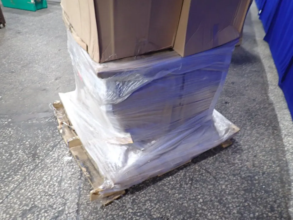 American Electric Lighting Exterior Light Fixture - Avp075xh120r3ayvxnlldrrfd252675