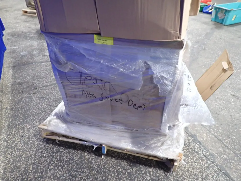 American Electric Lighting Exterior Light Fixture - Avp075xh120r3ayvxnlldrrfd252675