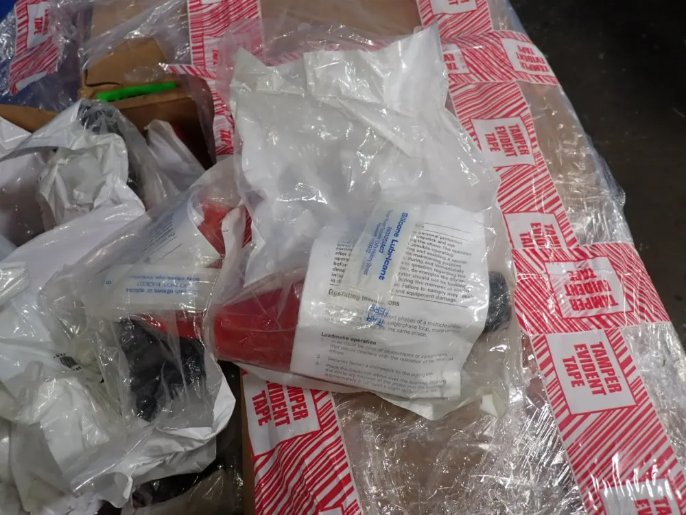 Eaton Bushing Well Inserts - Lbi215