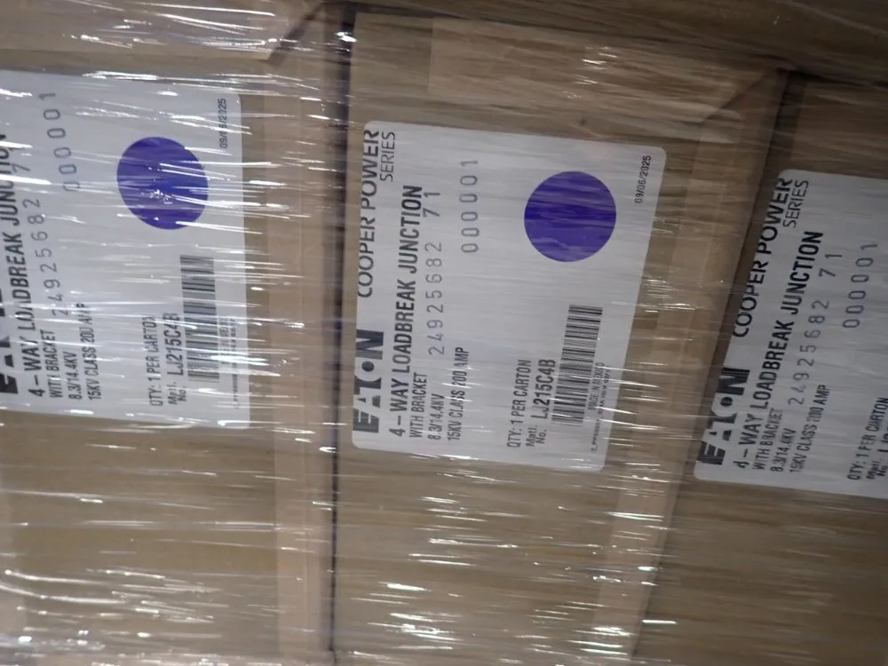 Eaton 4-way Loadbreak Junctions - Lj215c4b