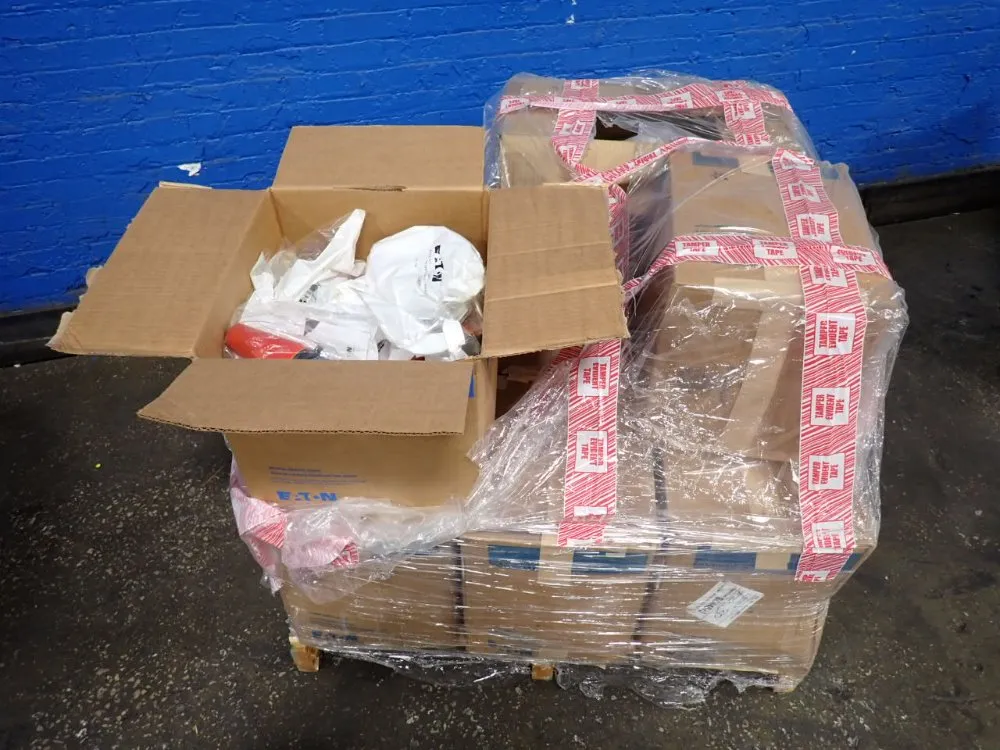 Eaton Bushing Well Inserts - Lbi215