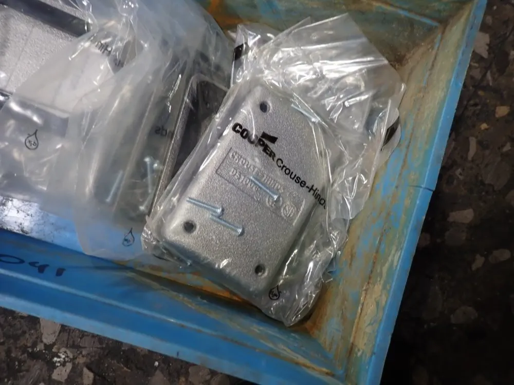 Cooper Outlet Covers - Ds1006