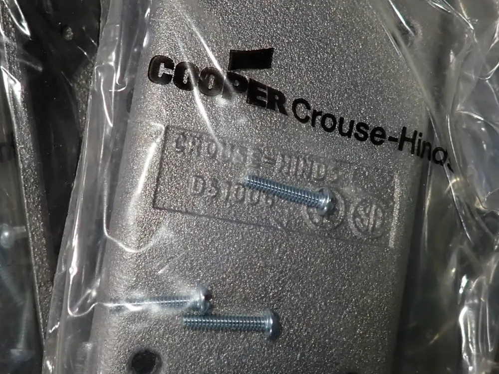 Cooper Outlet Covers - Ds1006