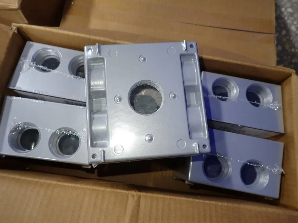 Eaton Outlet Boxes - Tp7134