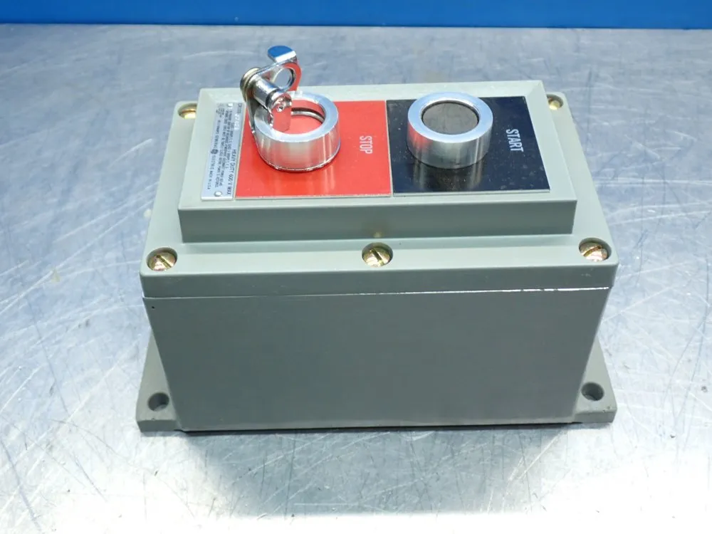 General Electric Industrial Heavy-duty Star-stop Push Button - Cr103j202b