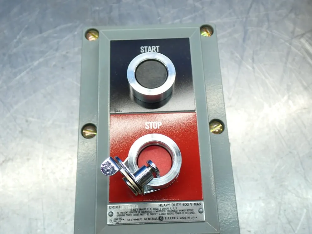 General Electric Industrial Heavy-duty Star-stop Push Button - Cr103j202b
