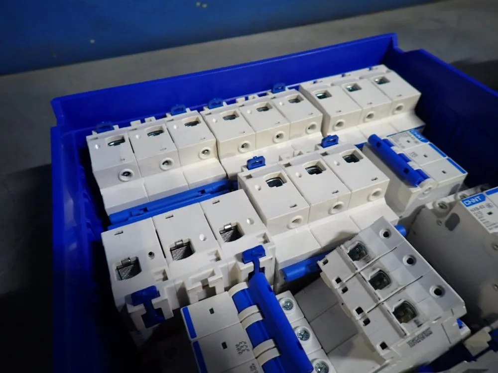 Chnt Circuit Breaker - Nxb-63c6