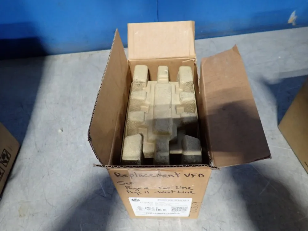 Allen-bradley Power Flex S25 Adjustable Frequency Ac Drive - 25b-d6pon104