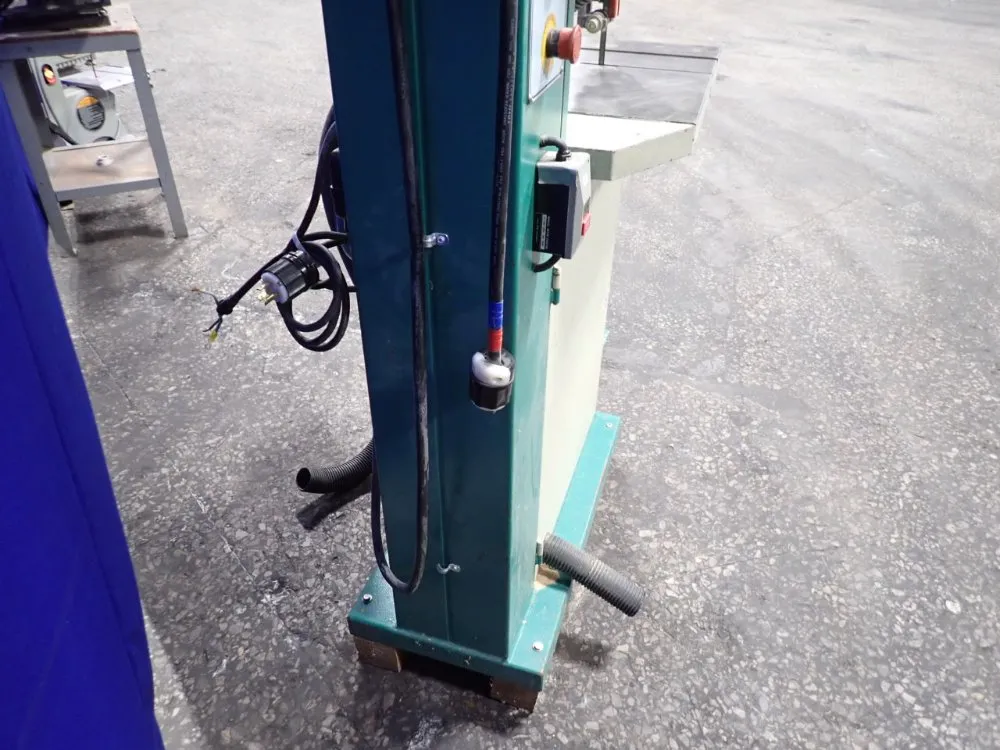 Grizzly Industrial Inc 19" Vertical Band Saw - G0511