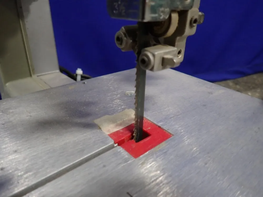 Craftsman 9" Vertical Band Saw