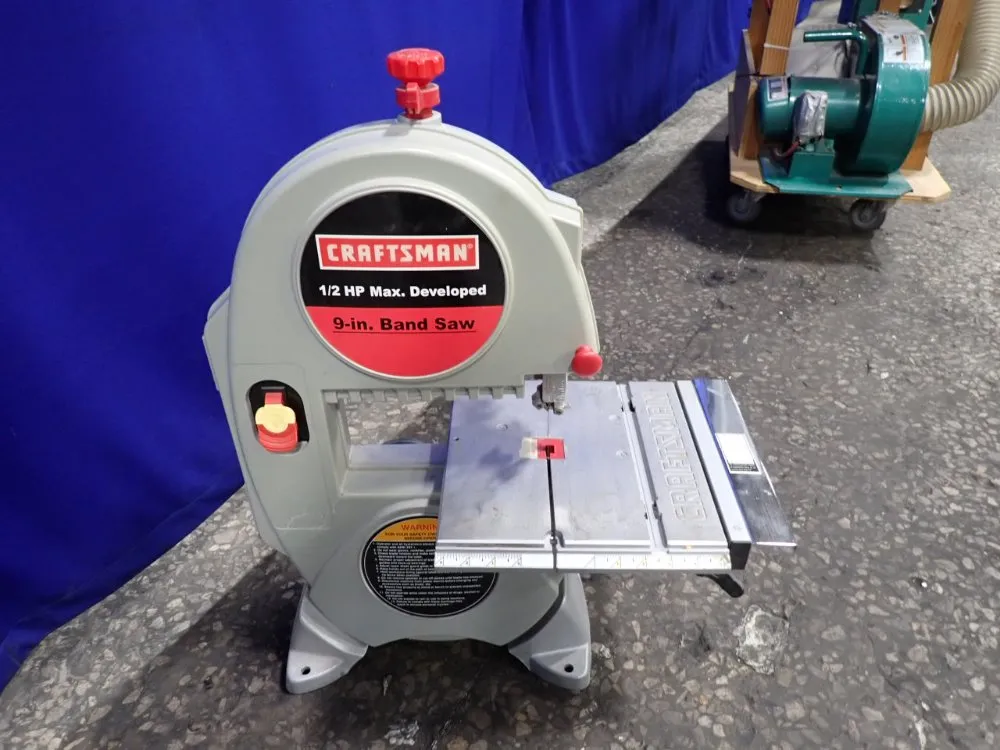 Craftsman 9" Vertical Band Saw
