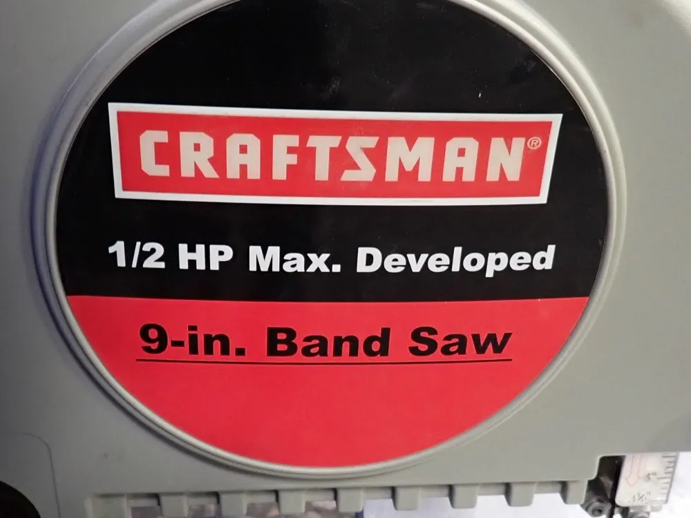 Craftsman 9" Vertical Band Saw