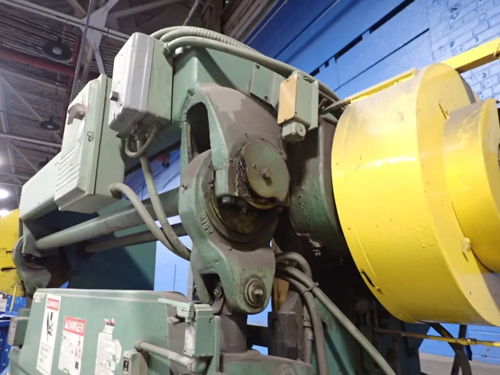 Verson 96" X 45 Ton Press Brake - 12 48