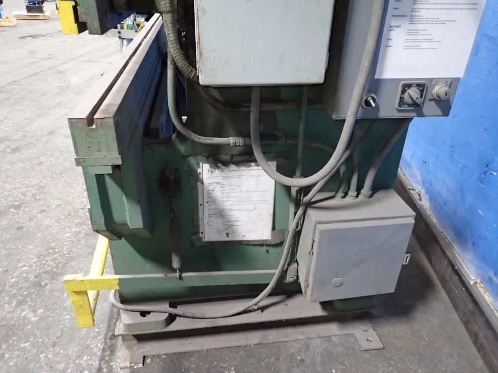 Verson 96" X 45 Ton Press Brake - 12 48