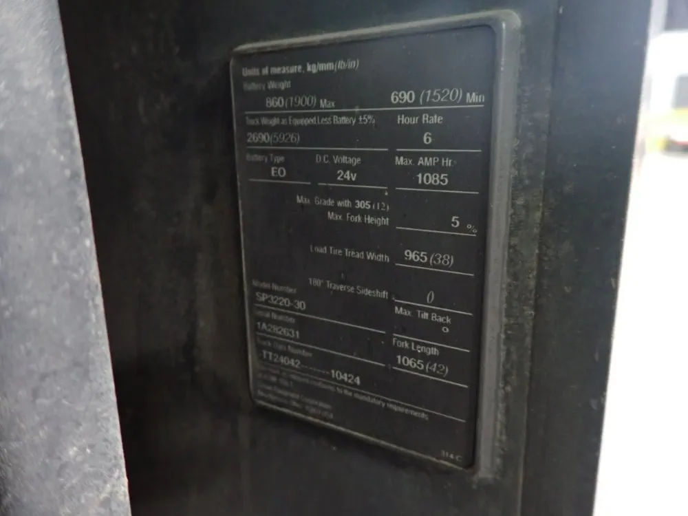 Crown 3000 Lbs Electric Order Picker - Sp3505-30