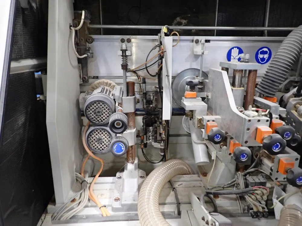 Artech 205" Edge Bander - Akron 840